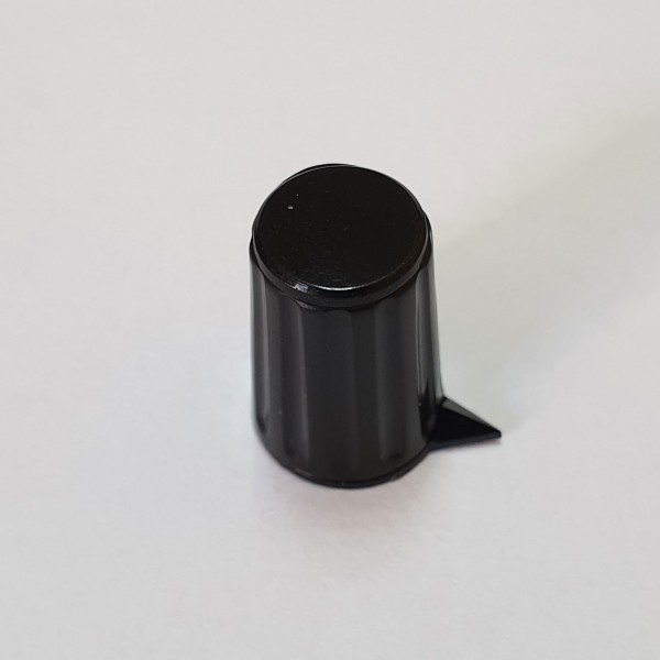 Dugme pot. 10/4mm crno - DUG10/4CN