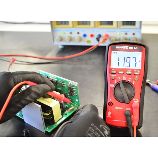 Digitalni multimetar BENNING MM 2-3 - INSBMM2-3