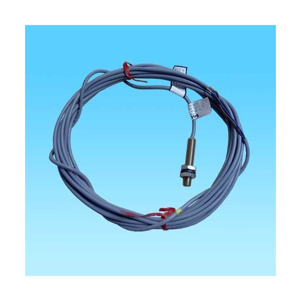 Ind.senzor 8 NPN NO 10-30VDC Balluff - IP8NPNNO