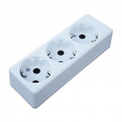 Podsklop 3 mesta, 16A/250V, maks.3500W