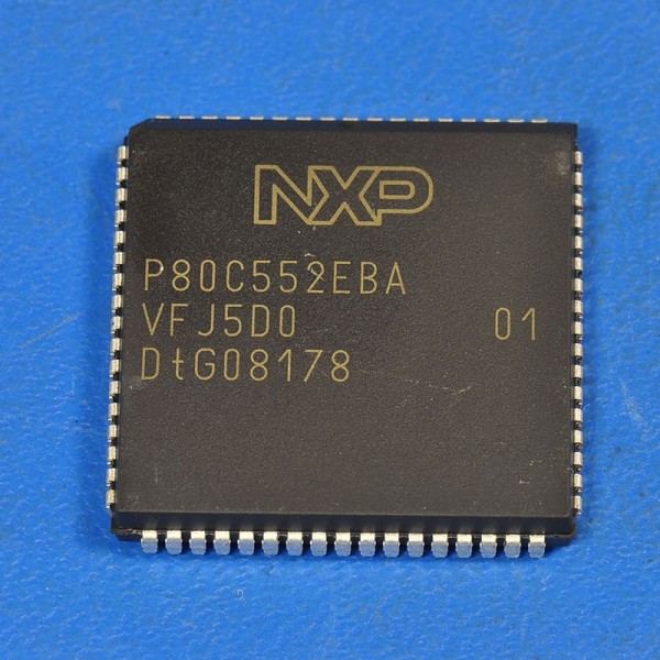 8Bit 256RAM I2C 16MHz PLCC68 - PC80C552EBA